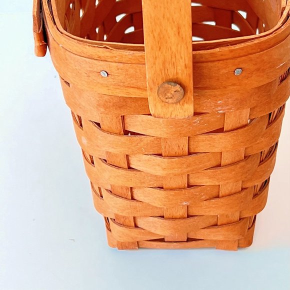 Longaberger Vintage Signed Limited Edition Basket, Rustic Farmhouse- 1990 - Picture 7 of 16